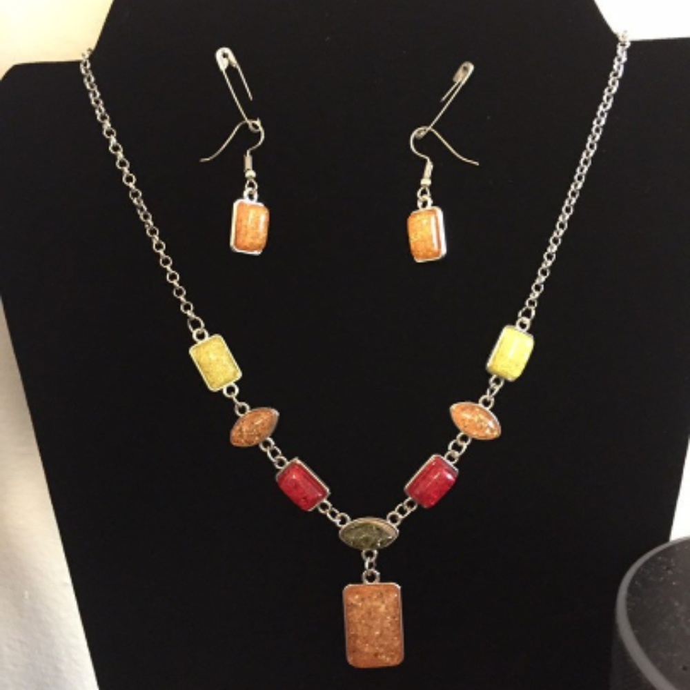 Amber Jewelry Set
